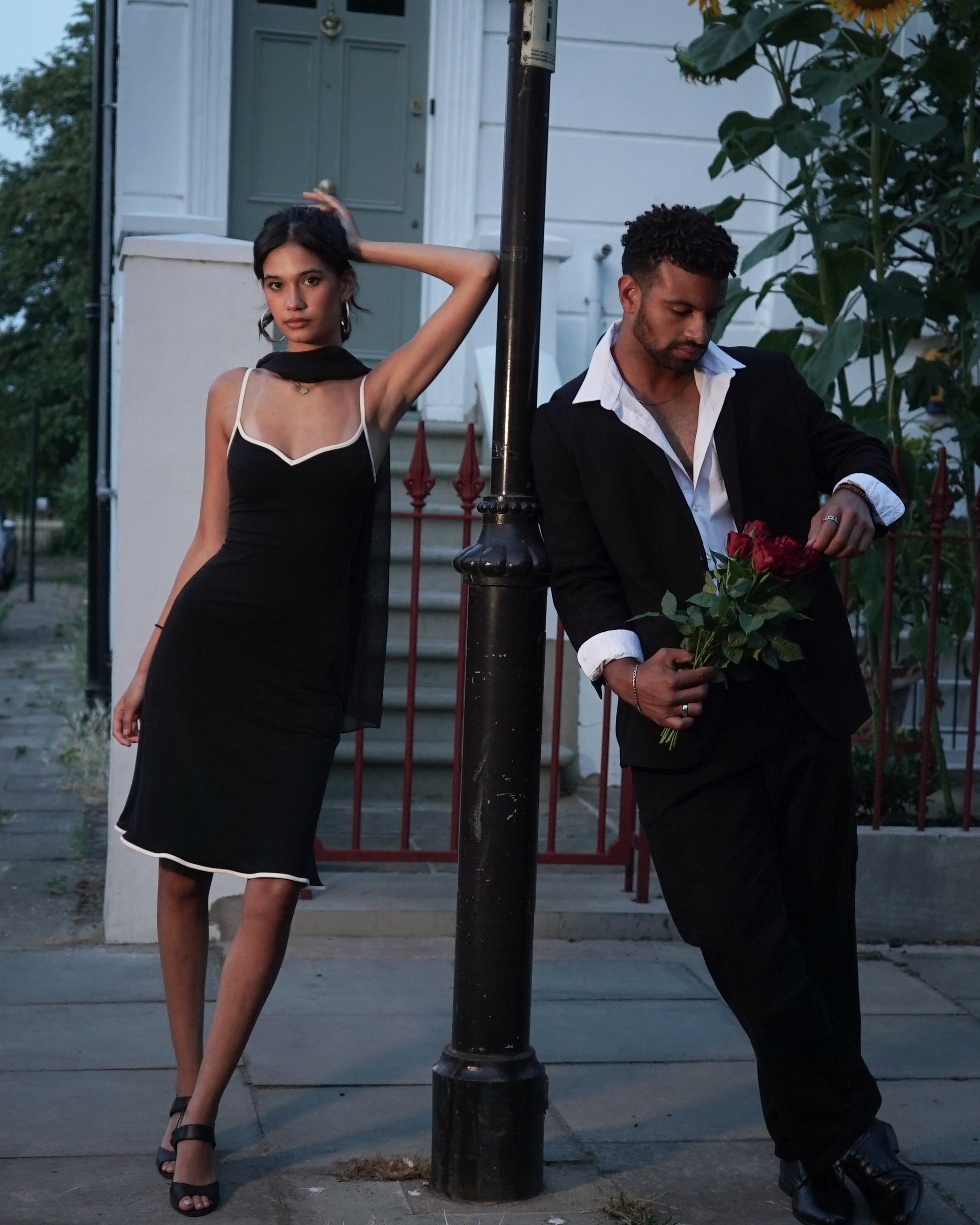 The Graduation Dress - Black
