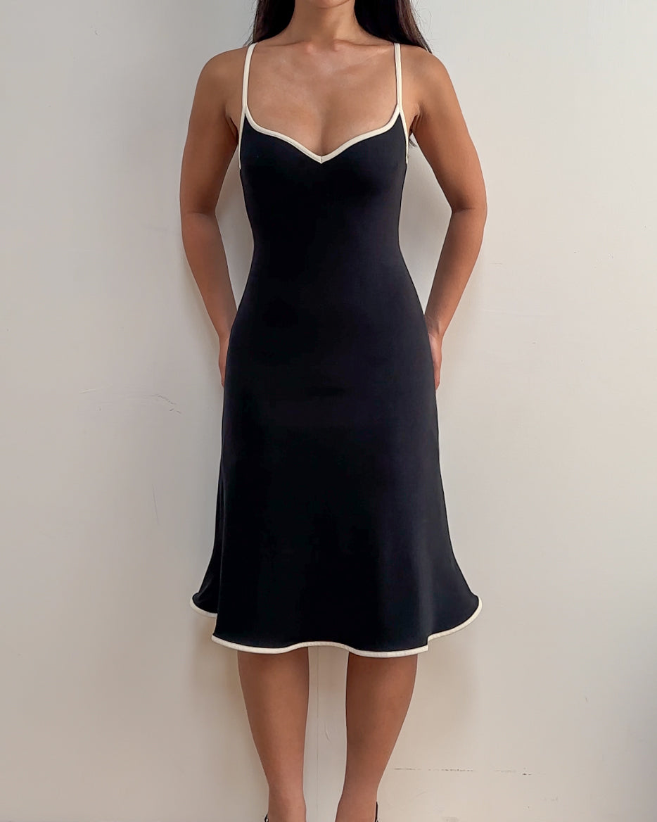 The Graduation Dress - Black